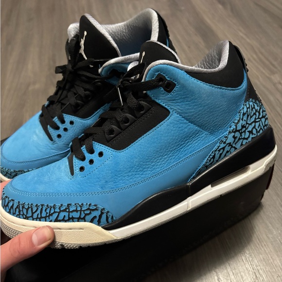 Jordan 3 Powder Blue Size 10.5 🔵 - Picture 2 of 4
